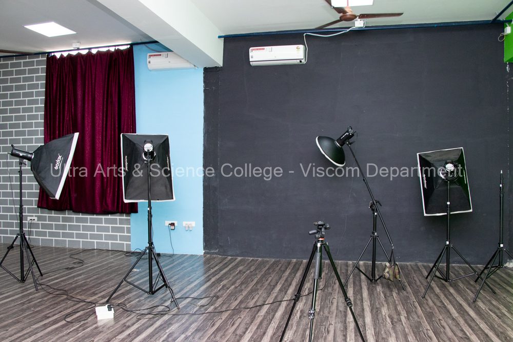 B.Sc. Viscom, Photo Studio